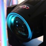 Dlaczego niektóre filmy są dostępne tylko w wypożyczalniach premium?